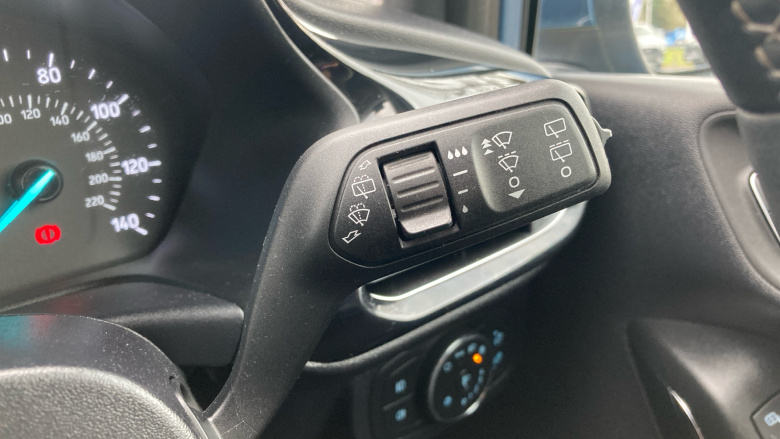 Ford Fiesta 1.0 EcoBoost Titanium 5dr Petrol Hatchback